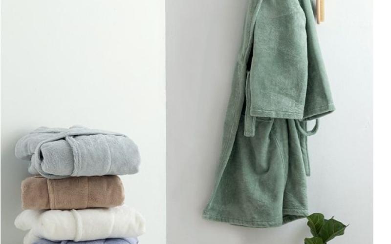 Μπουρνούζια Palamaiki κωδ Pal198,Αναστασία Παπιδάκη,Λευκά Είδη,Μεταποίηση,Κουρτίνες,Υφάσματα,Κουβέρτες,Παπλώματα,Κουρτίνες,Κουρτινόξυλα,Παπλώματα Βρεφικά,Πετσέτες Βρεφικές,Κουβέρτες Βρεφικές,Βρεφικά Σεντόνια,Παιδικά Παπλώματα,Σεντόνια Παιδικά,Πετσέτες Παιδικές,Ριχτάρια Καναπέ,Τραπεζομάντηλα,Πετσέτες Κουζίνας,Πετσέτες Μπάνιου,Κουρτίνες Μπάνιου,Χαλιά,Πακέτα Βάπτισης,Ταπετσαρίες