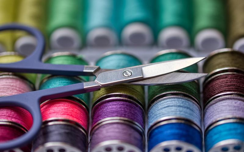 Μεταποίηση Ρούχων,Αναστασία Παπιδάκη, Λευκά Είδη, Είδη Προικός, Ραφή, Μεταποίηση, Κουρτίνες, Υφάσματα, Μαξιλάρια, Καλύματα Καναπέ, Ραφή Ρούχων, Ραφή Νυφικών, Πακέτα Βάπτισης, Επένδυση Επίπλων, Κουρτινόξυλα, Περσίδες, Στόρια, Roman κουρτίνες, Ηλεκτρικά Ρόλερ, Δαντέλες, Τρέσες, Κορδέλες, Strrass, Κουμπιά, Swarovski, Ταπετσαρίες Τοίχου